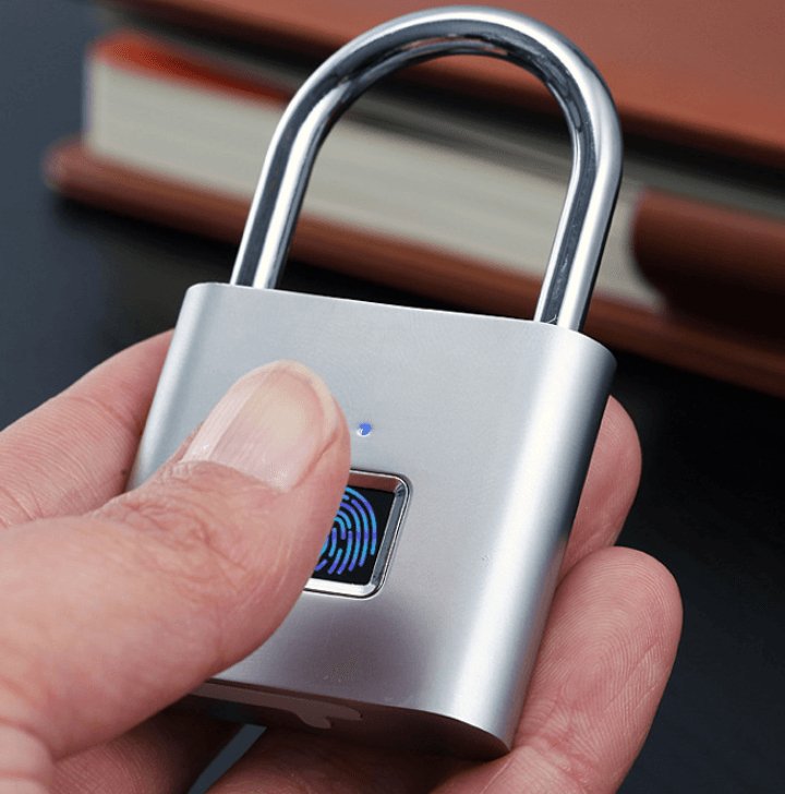 Chargeable Fingerprint Luggage Lock - Divine Heart L.A.