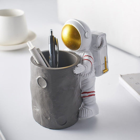 Be Curious Lil Astronaut Pen Holder - Divine Heart L.A.