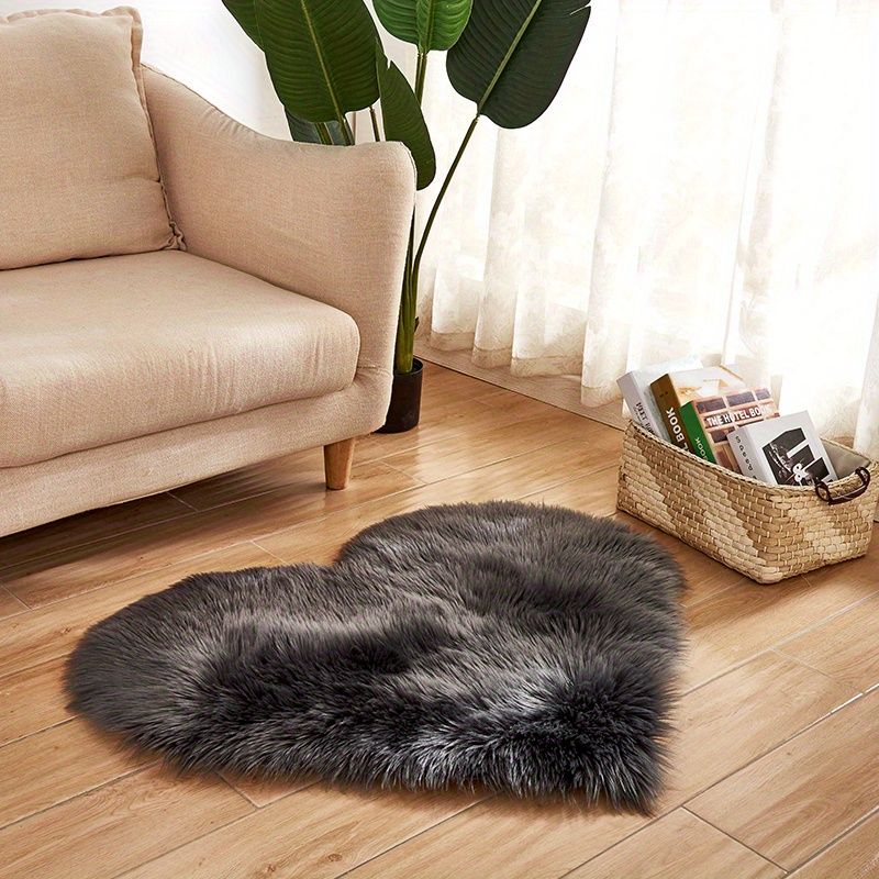 Heart-Shaped Plush Rug