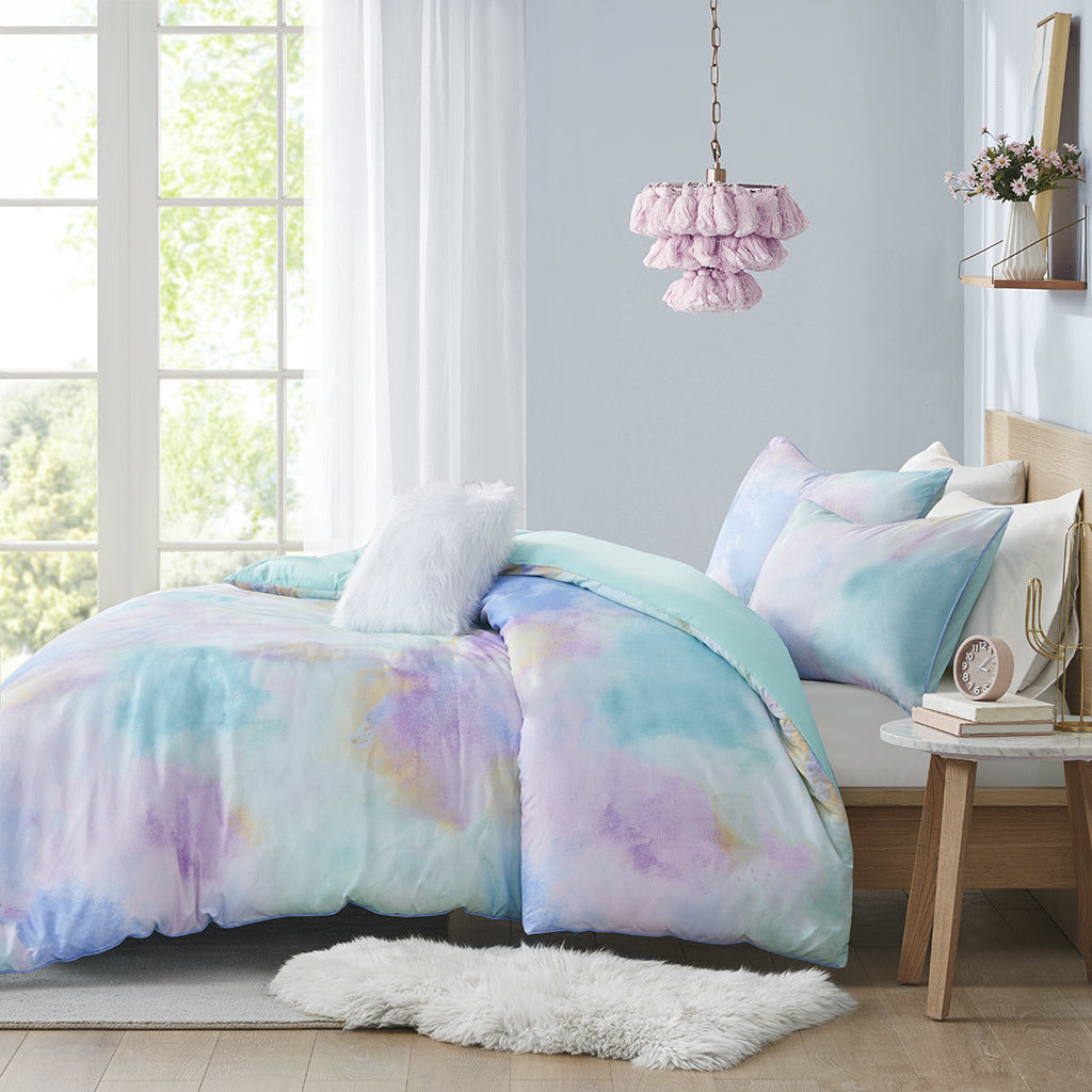 Cassie Watercolor Tie Dye Duvet Cover Set with Throw Pillow