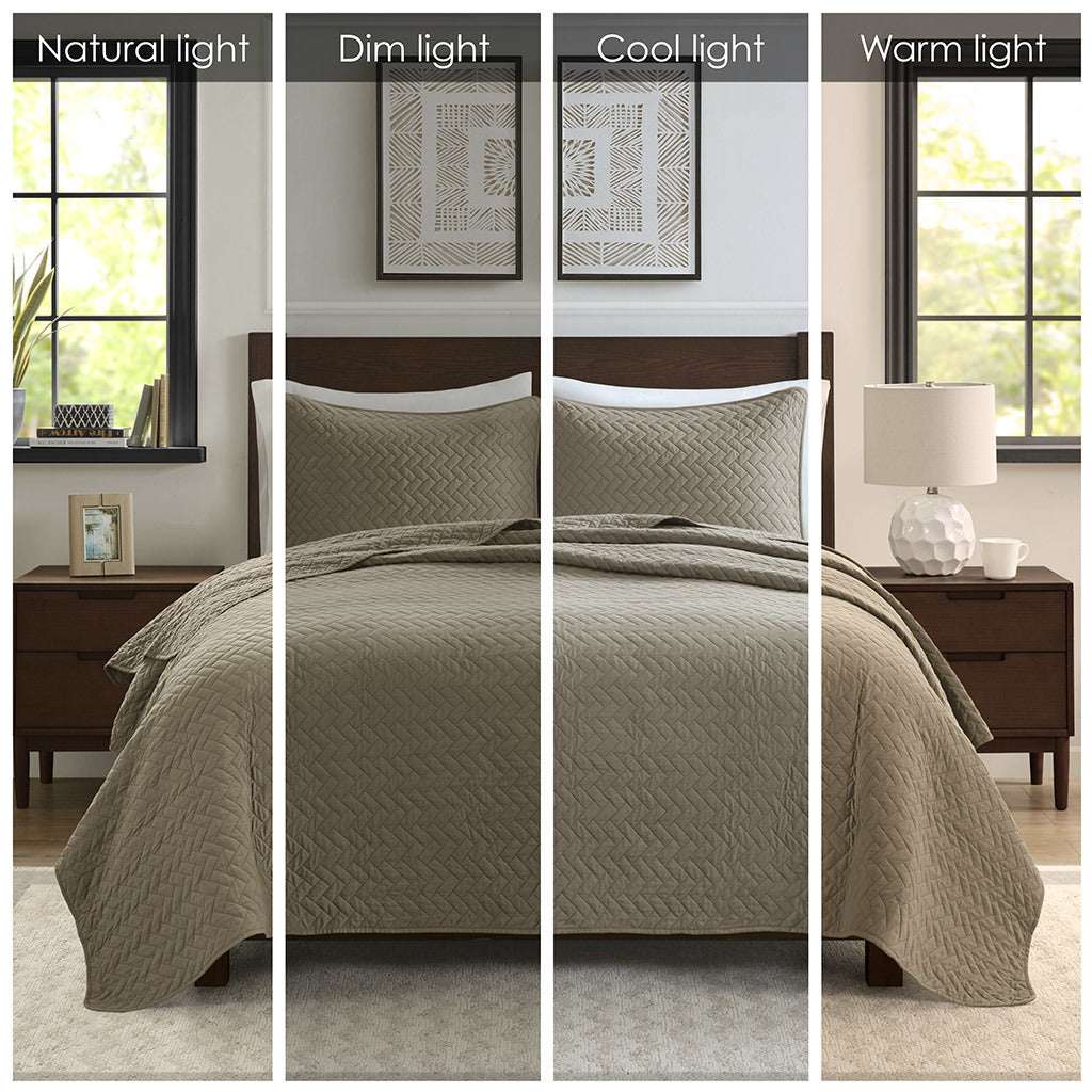 3 Piece Luxurious Oversized Quilt Set