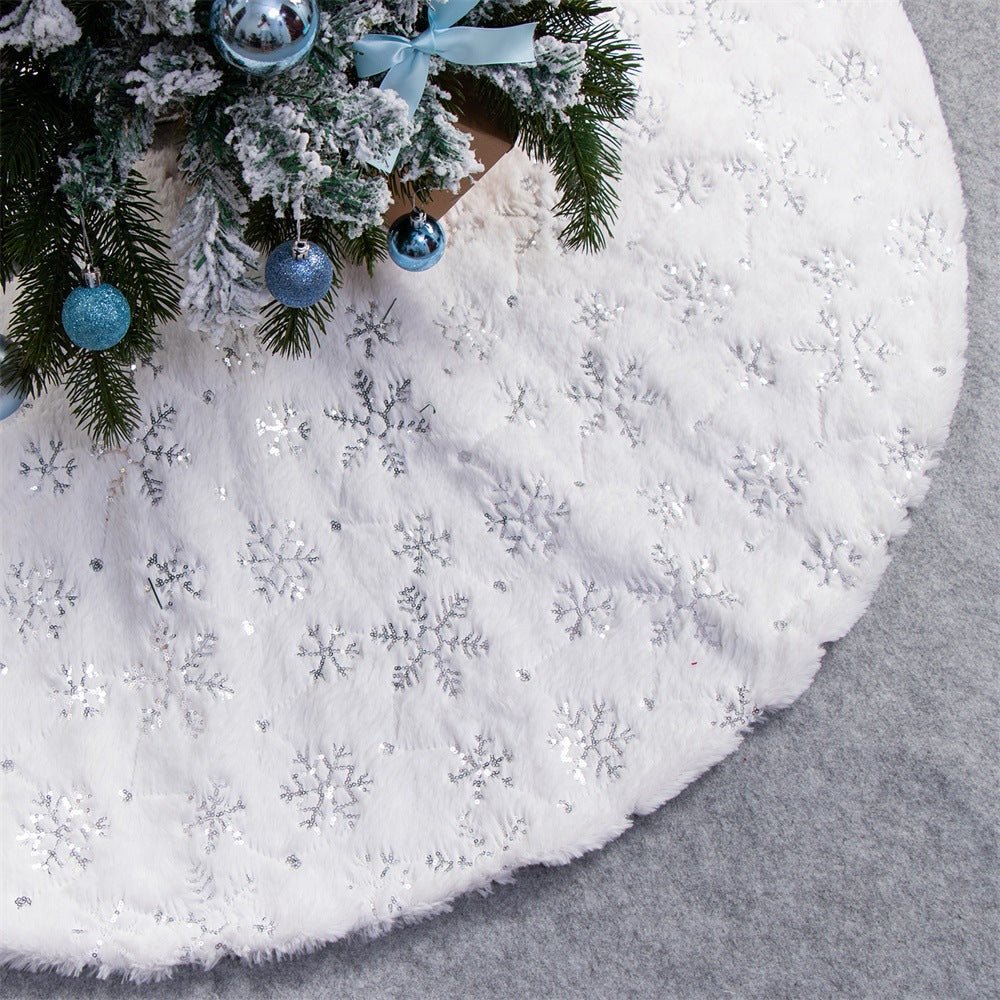 Embroidered Sequin Snowflake Tree Skirt - Divine Heart L.A.